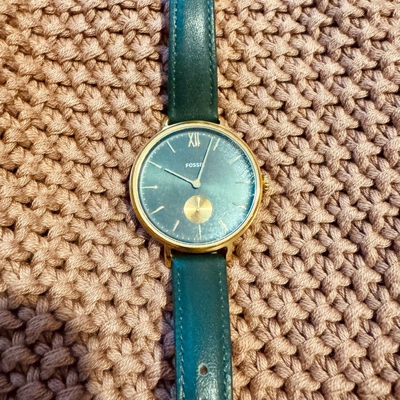 Fossil Gold and Green Leather Watch - Picture 1 of 3